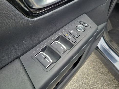 Certified 2025 Honda CR-V EX-L image 9