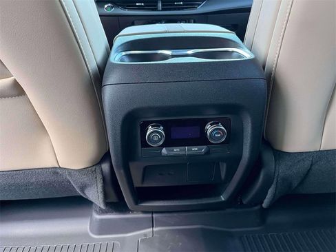 New 2026 Buick Enclave Preferred w/ LPO, Floor Liner Package image 15