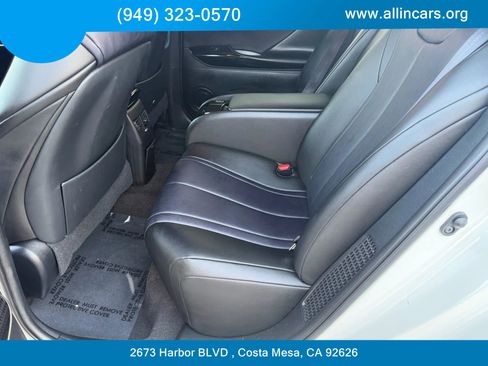 Used 2019 Toyota Mirai Sedan 4D image 13