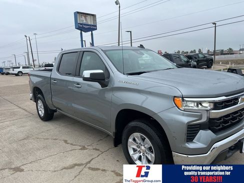 Used 2025 Chevrolet Silverado 1500 LT image 10