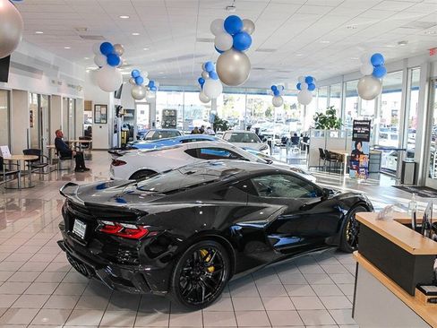 New 2026 Chevrolet Traverse LT w/ LPO, Floor Liner Package image 36