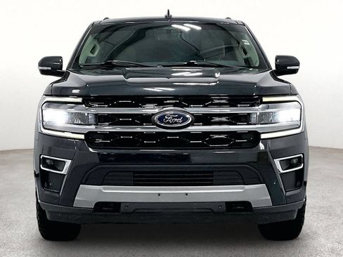 Used 2022 Ford Expedition Limited AWD/4WD image 2