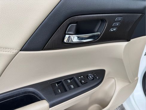 Used 2014 Honda Accord EX-L image 12