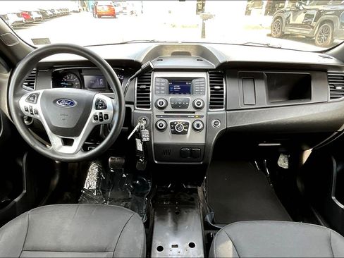 Used 2017 Ford Taurus Police Interceptor FWD image 15