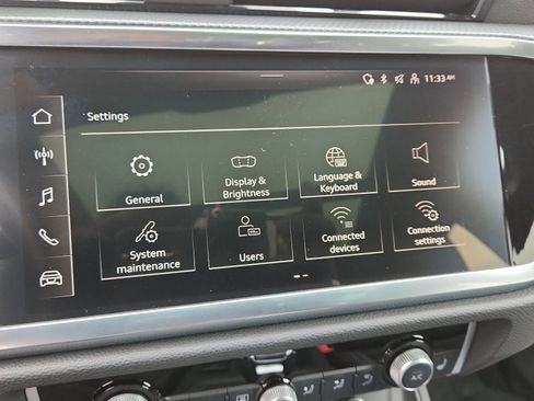 Used 2025 Audi Q3 2.0T Premium w/ Convenience Package image 27