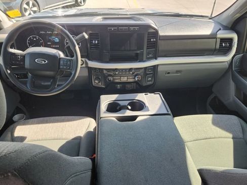 Used 2024 Ford F250 XLT w/ FX4 Off-Road Package image 19
