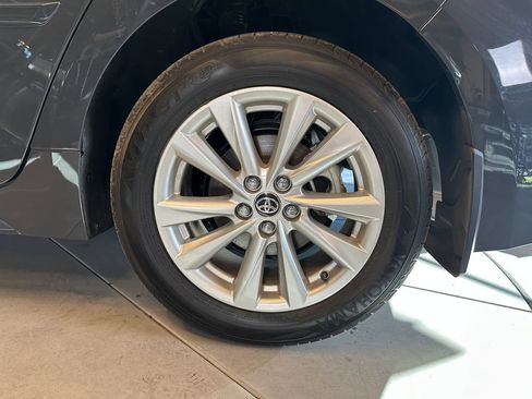 Used 2026 Toyota Corolla LE w/ LE Premium Package FWD image 25