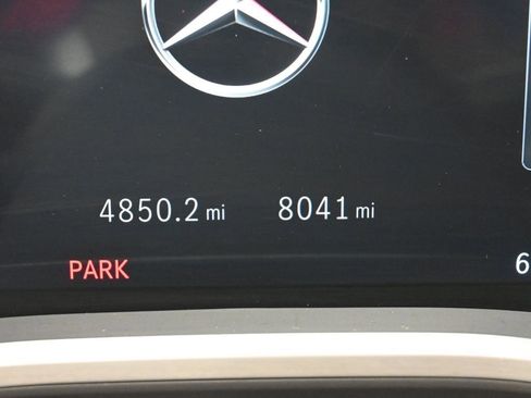 Used 2022 Mercedes-Benz SL 63 AMG 4MATIC image 37