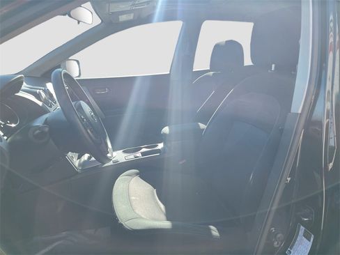 Used 2012 Nissan Rogue SV w/ Premium Pkg image 21