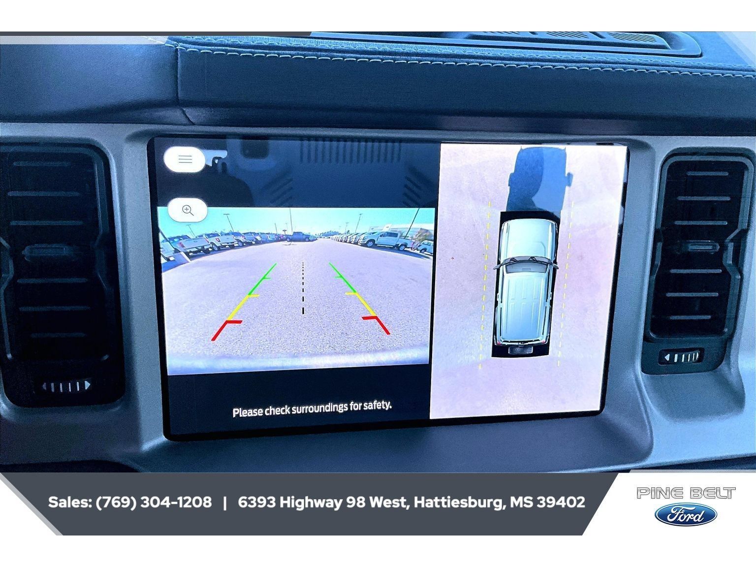 Used 2025 Ford Bronco Outer Banks AWD/4WD image 15