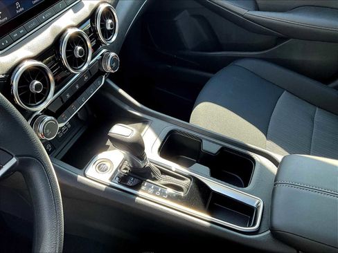 New 2025 Nissan Sentra SV image 14