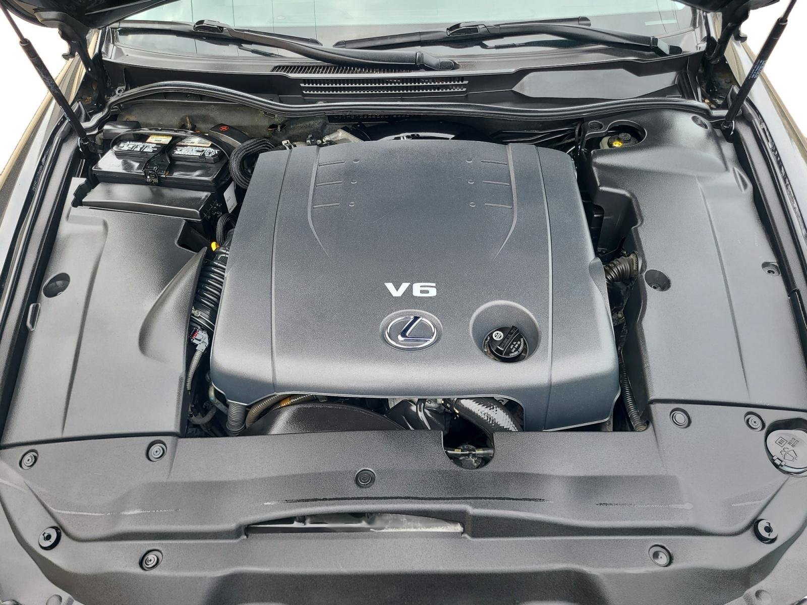 Used 2008 Lexus IS 250 w/ Premium Pkg RWD image 24