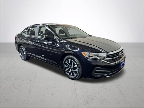 Used 2024 Volkswagen Jetta S FWD image 9