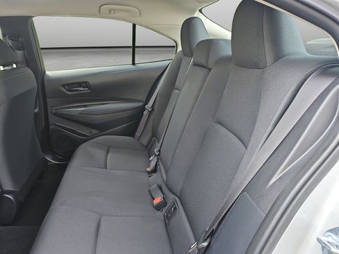 Used 2025 Toyota Corolla LE FWD image 42