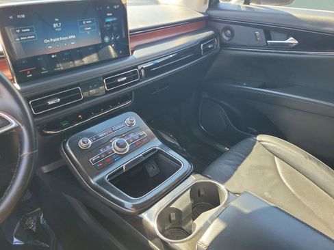 Used 2021 Lincoln Nautilus Reserve image 27