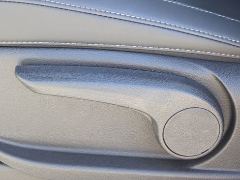 New 2025 Kia Telluride LX image 25