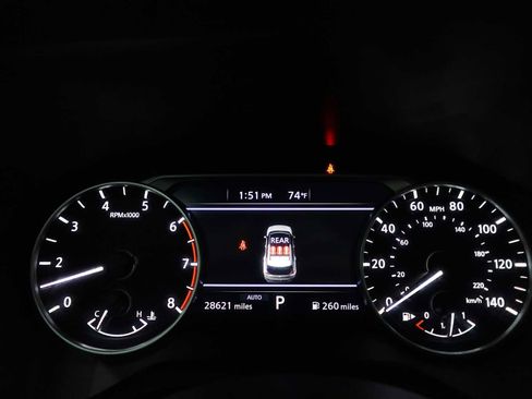 Used 2023 Nissan Rogue SV AWD/4WD image 19