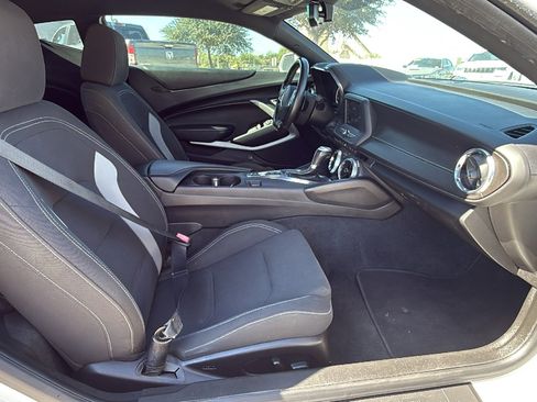 Used 2019 Chevrolet Camaro LT image 25