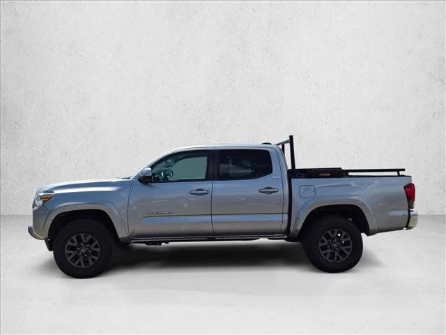 Used 2021 Toyota Tacoma SR5 AWD/4WD image 8