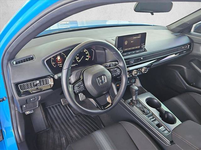Used 2025 Honda Civic Sport image 9