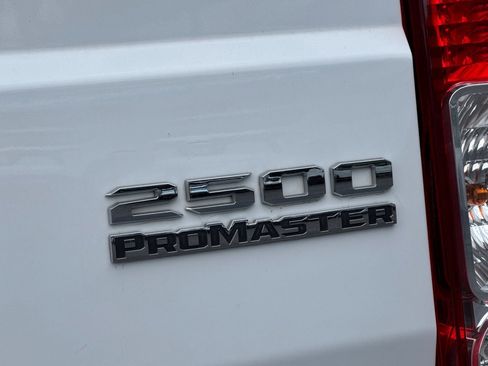 Used 2023 RAM ProMaster 2500 FWD image 30