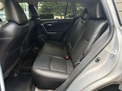 Used 2024 Toyota RAV4 XLE w/ Convenience Package AWD/4WD image 25