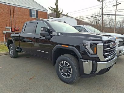 New 2026 GMC Sierra 2500 SLE w/ SLE Value Package;