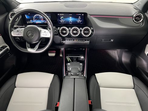 Certified 2022 Mercedes-Benz GLA 45 AMG 4MATIC image 21