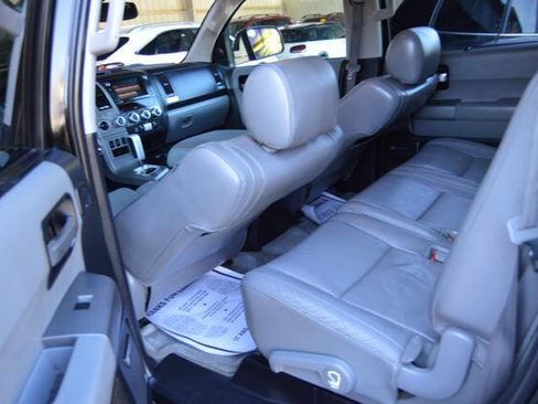 Used 2010 Toyota Sequoia Limited image 55