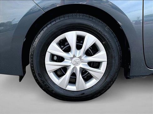 Used 2019 Toyota Corolla L FWD image 10