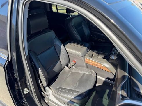 Used 2019 Chevrolet Suburban LT w/ Max Trailering Package image 39
