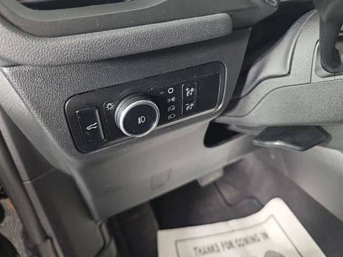 Used 2023 Ford Escape Platinum AWD/4WD image 13