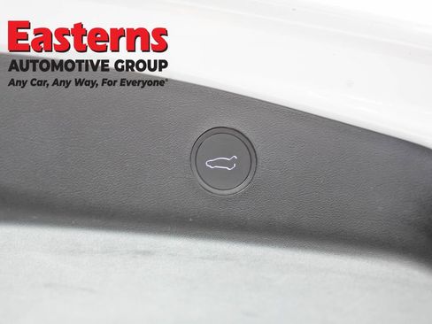 Used 2023 Tesla Model 3 Standard Range RWD image 11