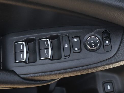 Used 2021 Honda Accord Sport image 17