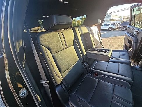 Used 2023 Chevrolet Tahoe RST image 31