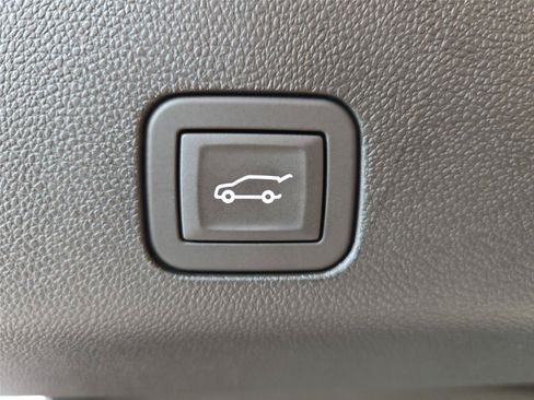 New 2026 Cadillac Escalade Platinum Sport w/ LPO, ONYX Package AWD/4WD image 32