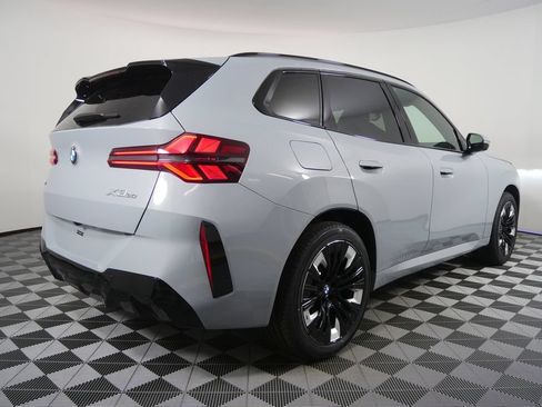 Used 2026 BMW X3 xDrive30i w/ Premium Package AWD/4WD image 3