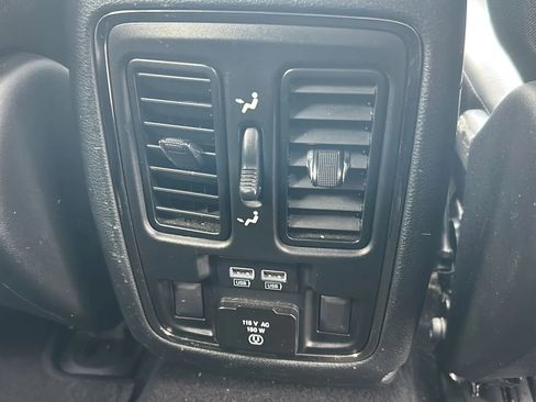 Used 2020 Jeep Grand Cherokee Limited X AWD/4WD image 18