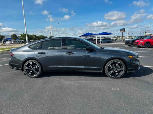 New 2026 Honda Accord SE image 5