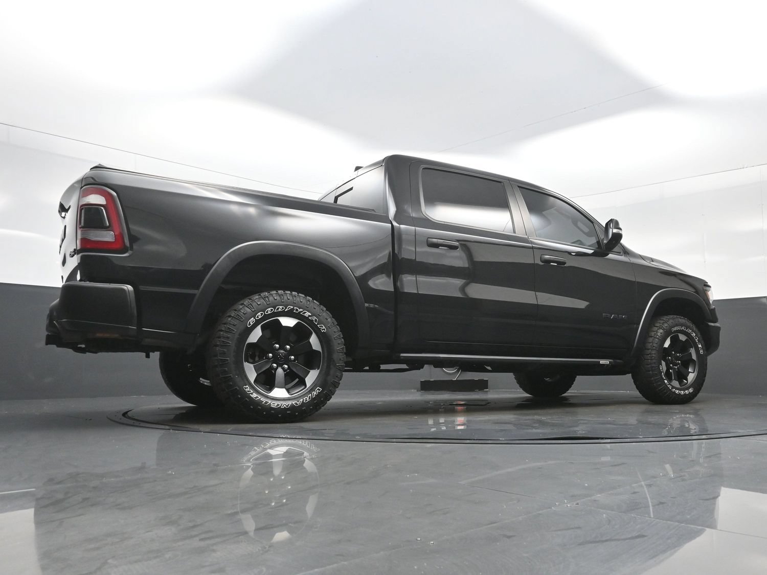 Used 2022 RAM 1500 Rebel w/ Rebel Level A Equipment Group AWD/4WD image 32
