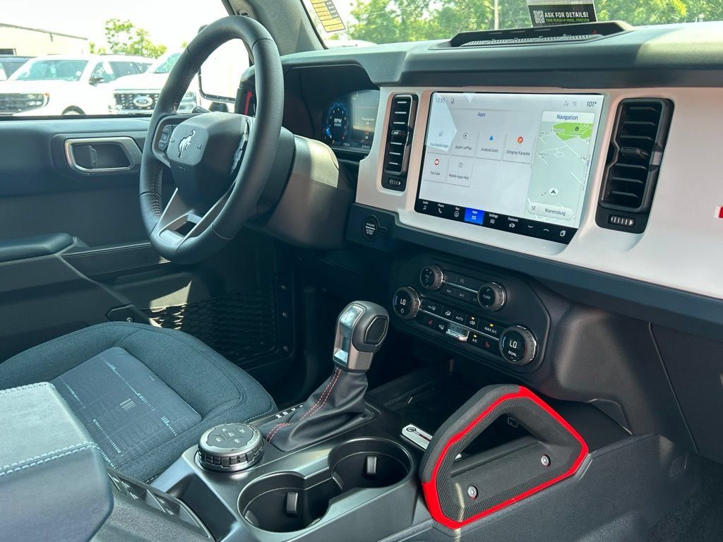 New 2026 Ford Bronco Heritage Edition AWD/4WD image 16