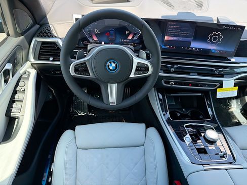 New 2026 BMW X5 xDrive50e w/ Executive Package AWD/4WD image 16