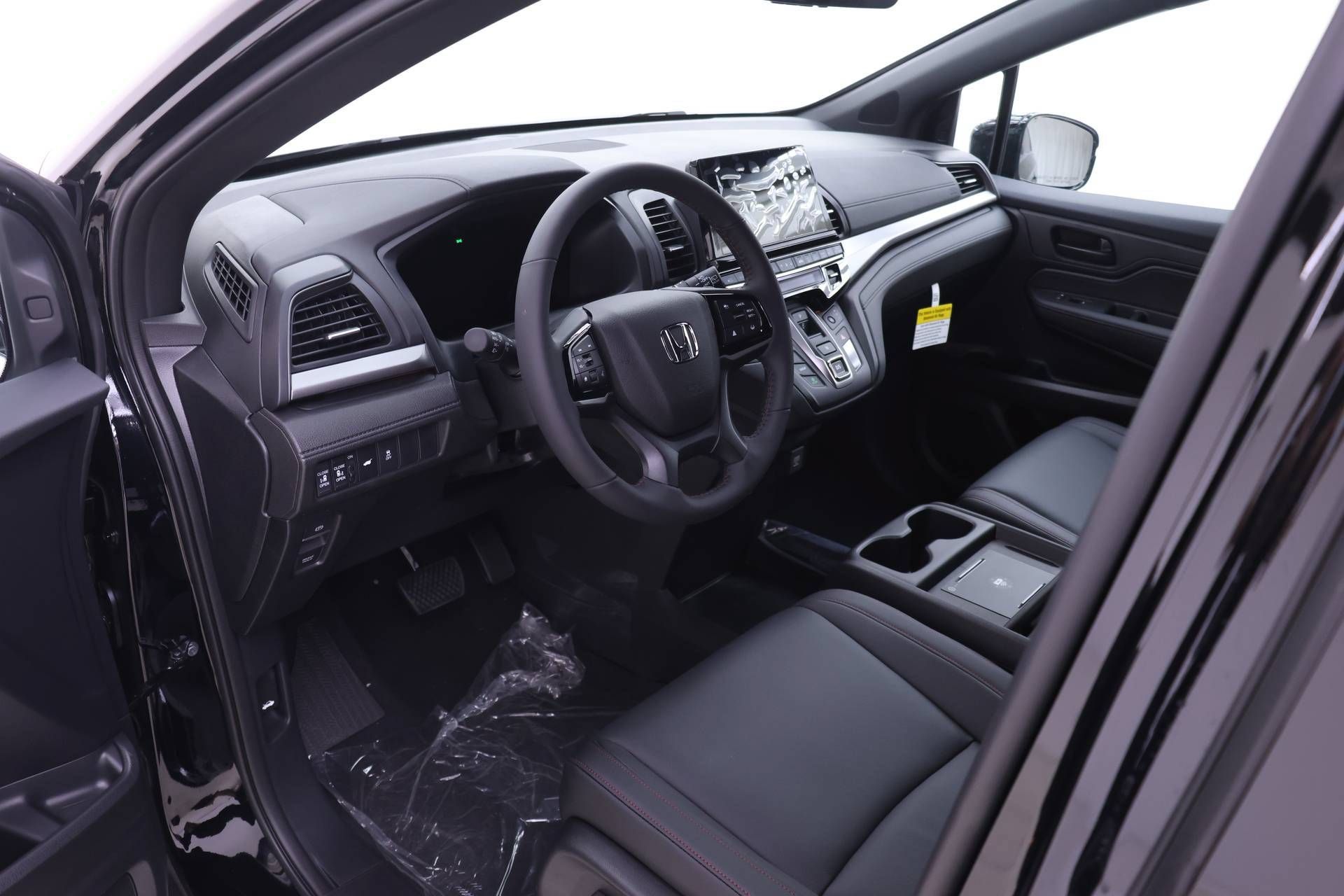 Used 2026 Honda Odyssey Sport-L image 3