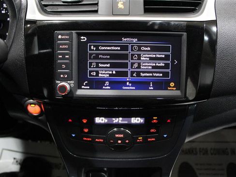 Used 2019 Nissan Sentra SR FWD image 21