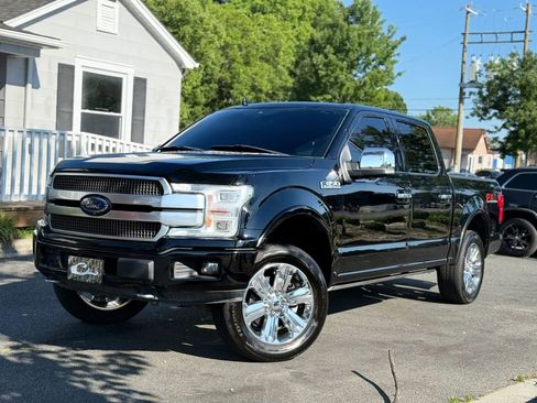 Used 2018 Ford F150 Platinum w/ Equipment Group 701A Luxury AWD/4WD image 2