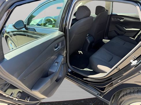 Used 2024 Honda Accord LX image 28