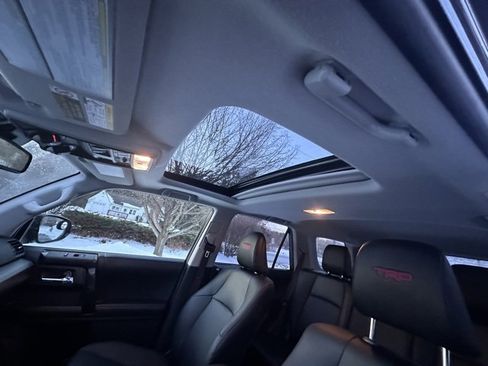 Used 2024 Toyota 4Runner TRD Off-Road Premium image 13