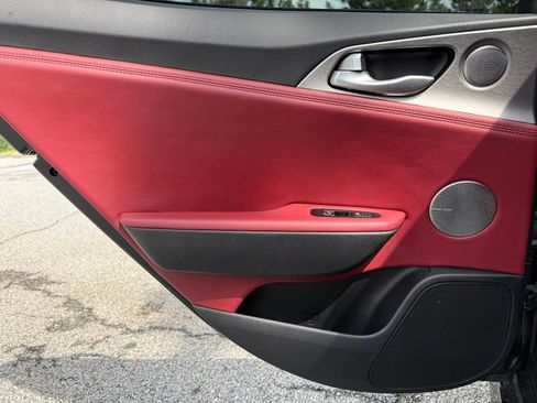 Used 2019 Kia Stinger GT2 AWD/4WD image 46