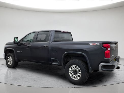 Used 2024 Chevrolet Silverado 2500 LT w/ Convenience Package AWD/4WD image 7