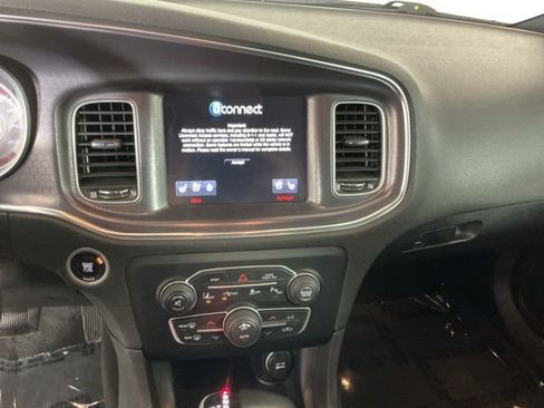 Used 2015 Dodge Charger R/T RWD image 17